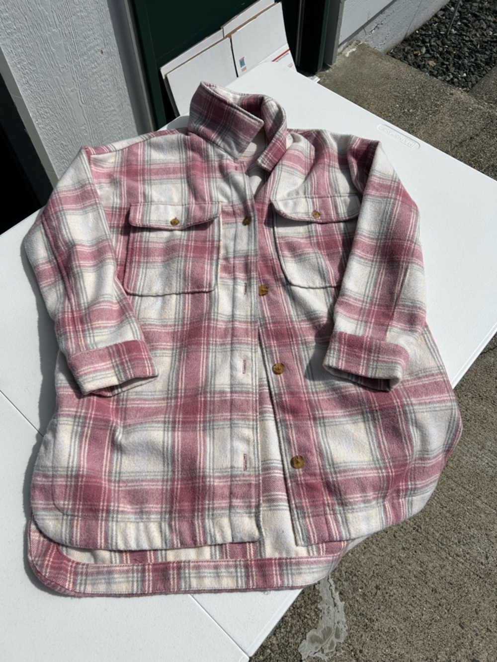 Banana Republic Pink and Cream Plaid Button-Up Shirt